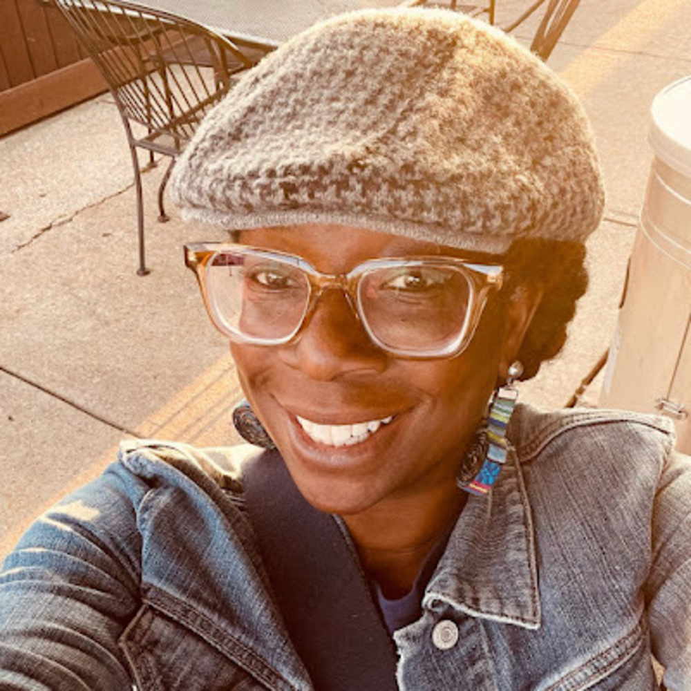 Meet your Posher, Christine